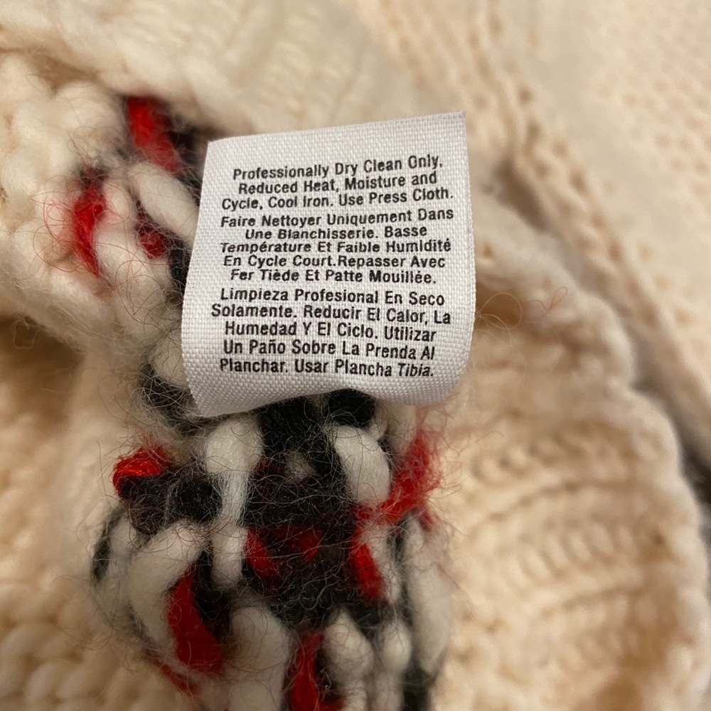 DKNY Asymmetrical Off-white Warm Wool Sweater M - Picture 4 of 6